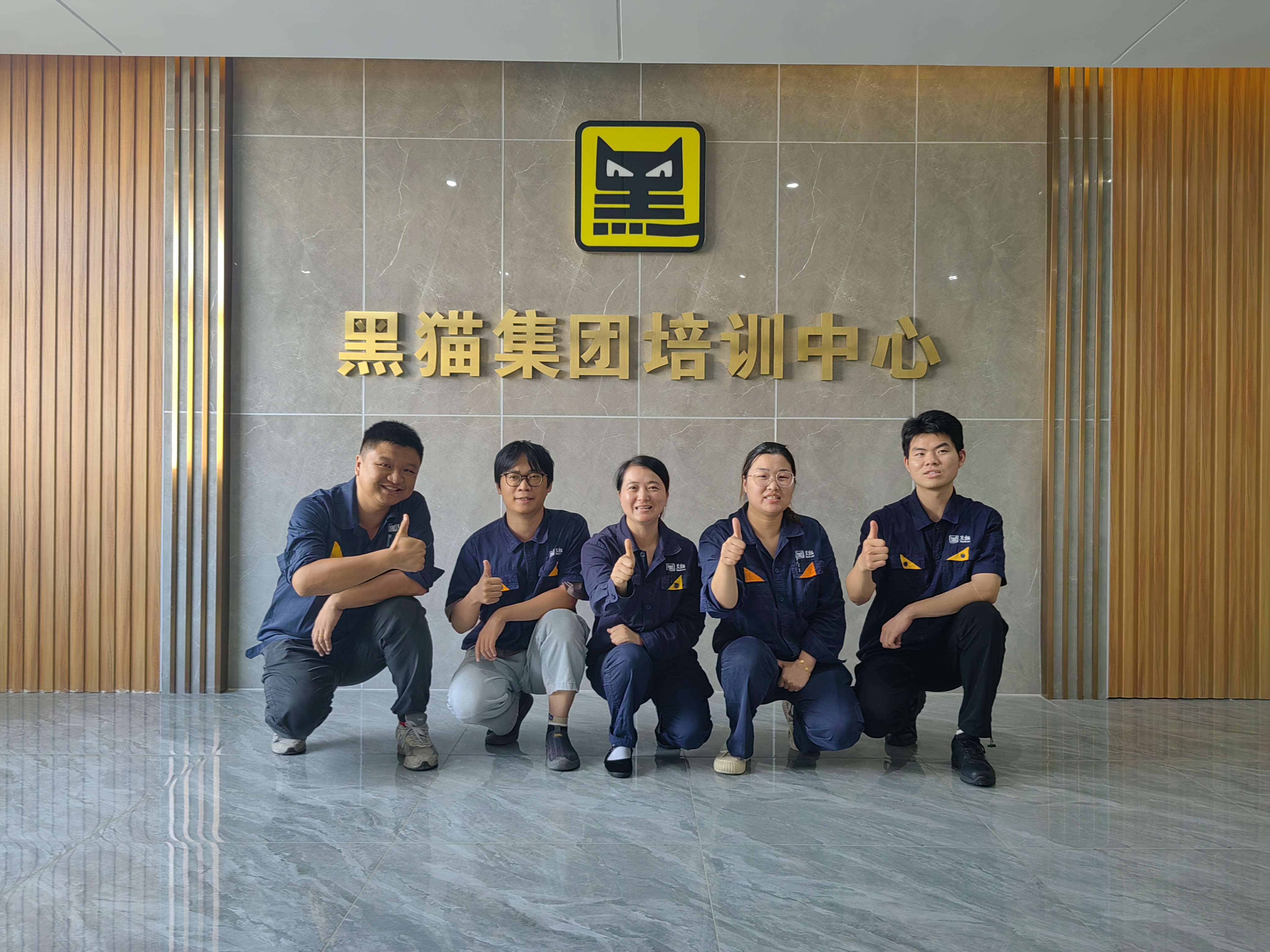 培訓(xùn)01.jpg 培訓(xùn)01.jpg